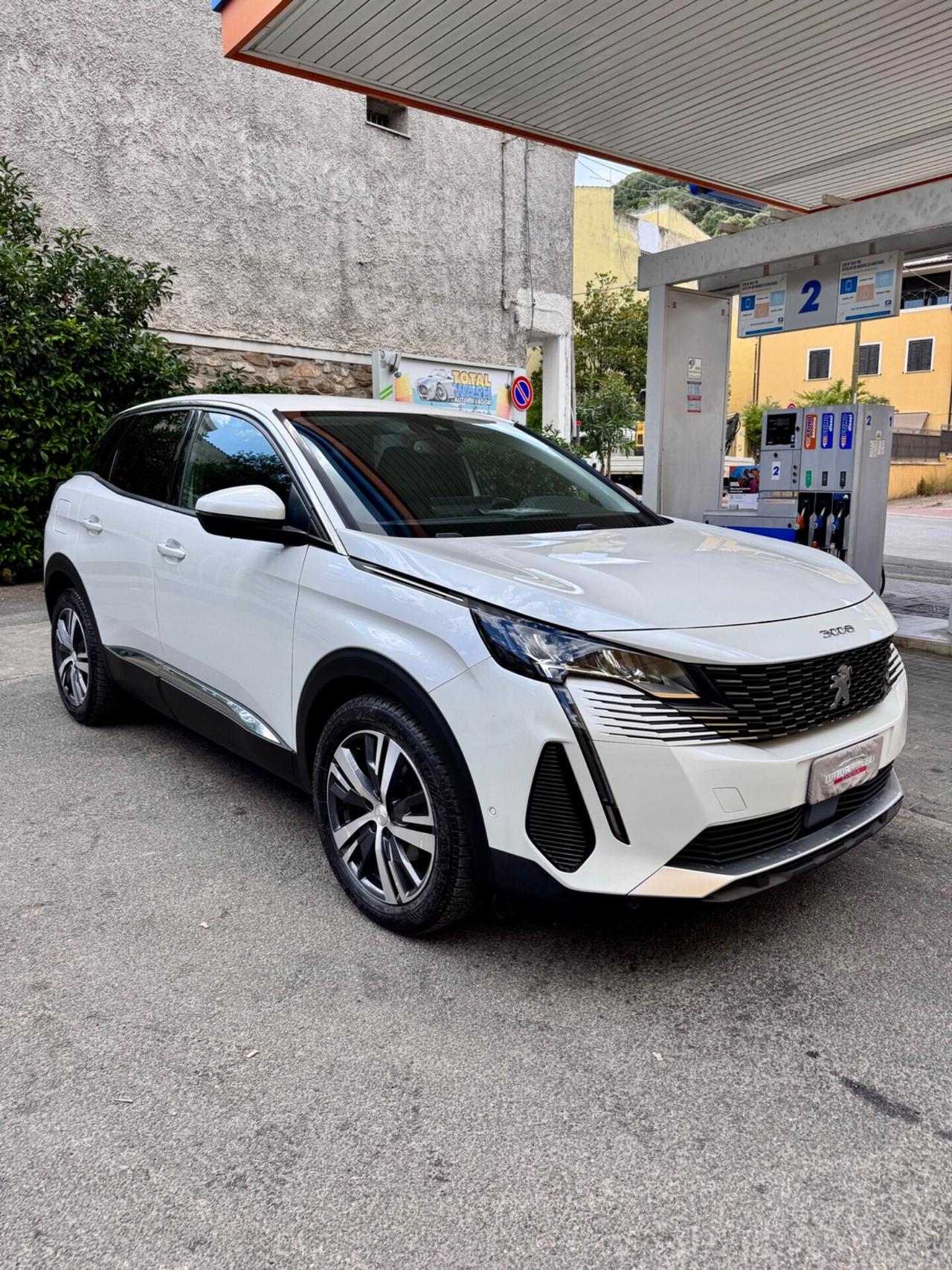 Peugeot 3008 BlueHDi 130 S&S EAT8 Allure