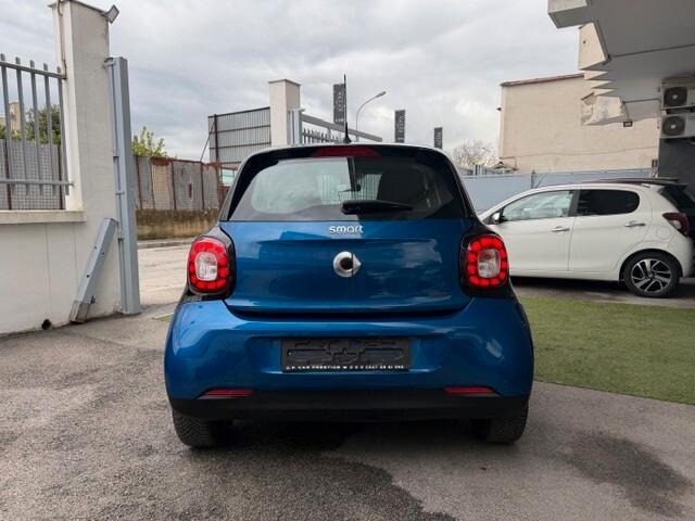 Smart ForFour