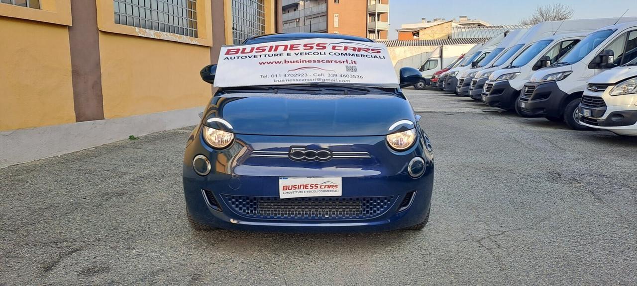 Fiat 500e BUSINESS OPENING EDITION - 100% ELETTRICA -43 KW- KM. 15000 AUTO PER NEOPATENTATI