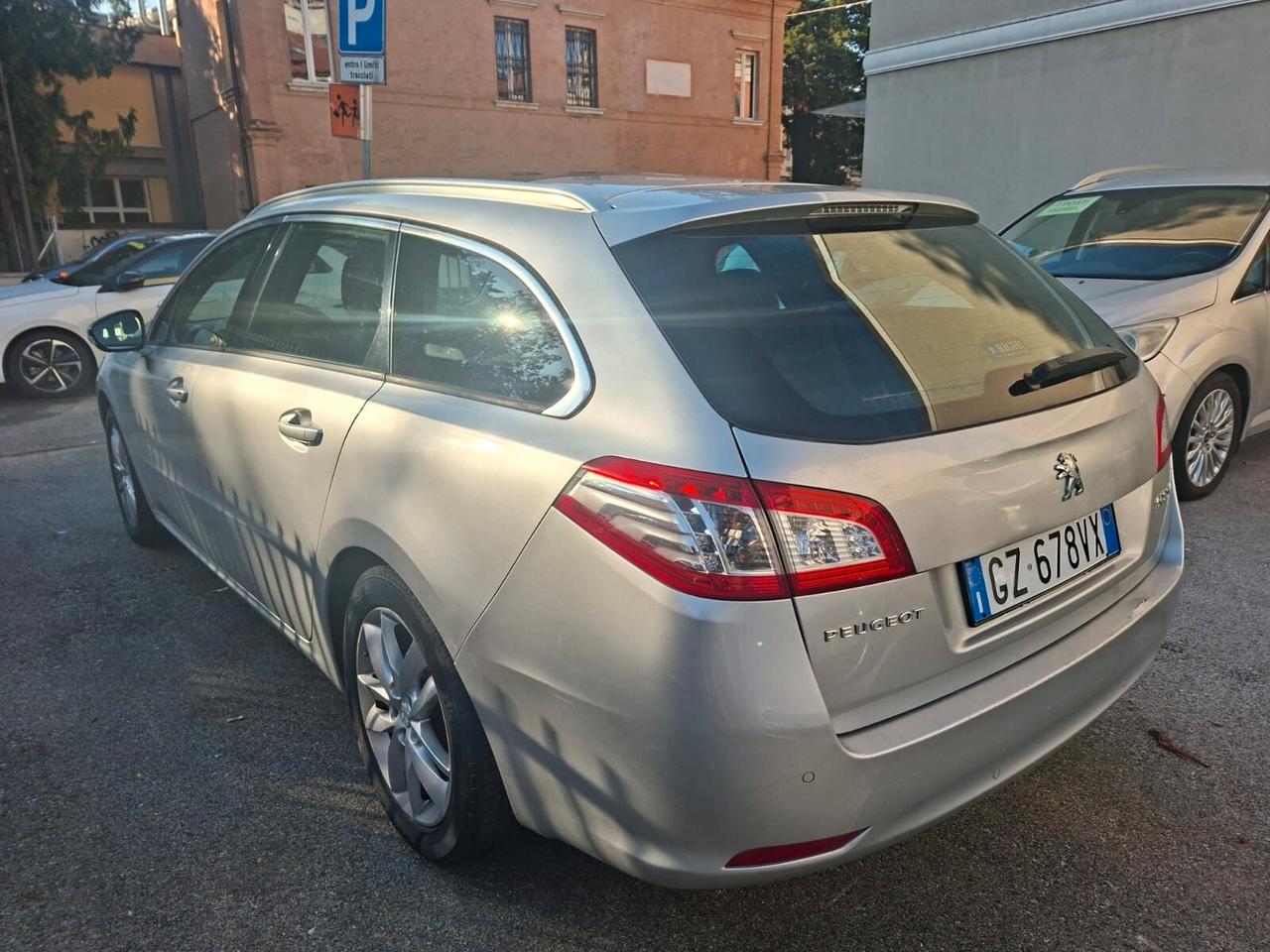 Peugeot 508 1.6 e-HDi 115CV cambio robotizzato S&S SW Ciel Allure