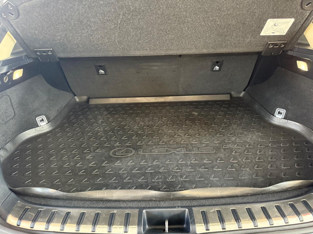 Lexus NX 300h Hybrid Business