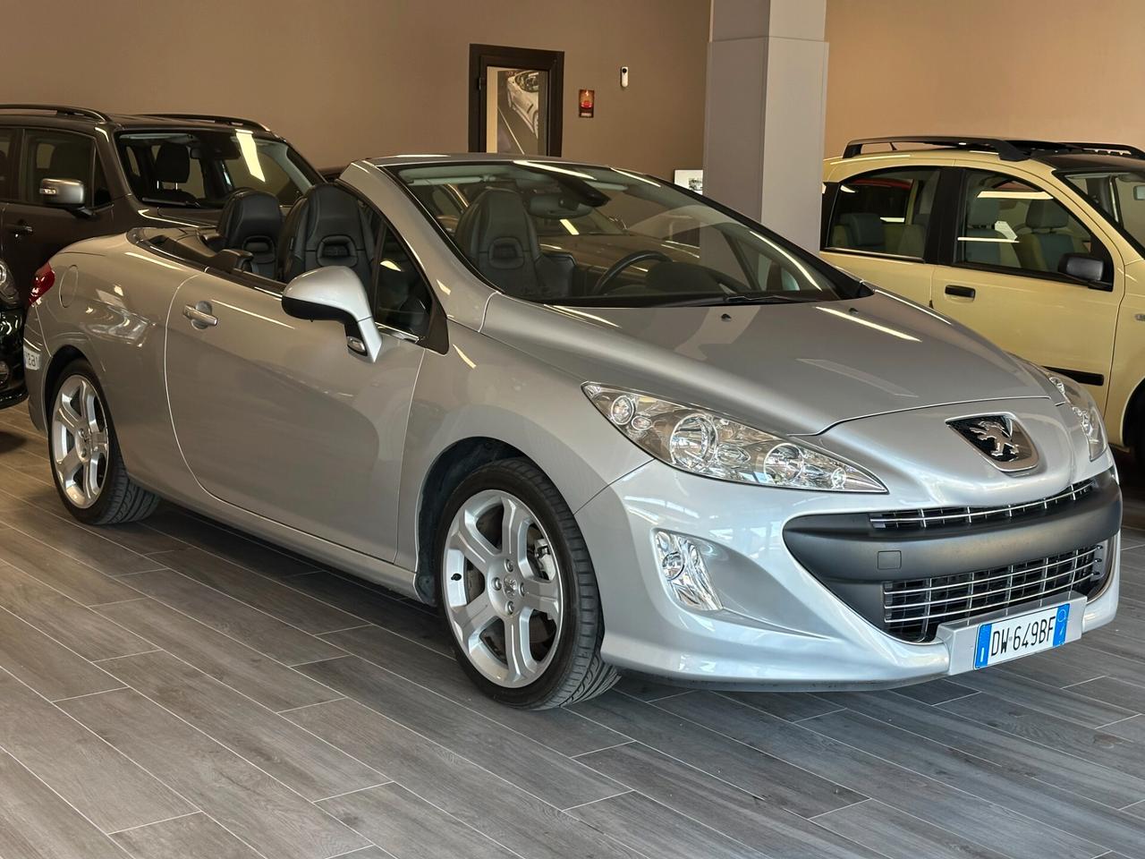 Peugeot 308 CABRIO 2.0 hdi 16v Feline 140cv