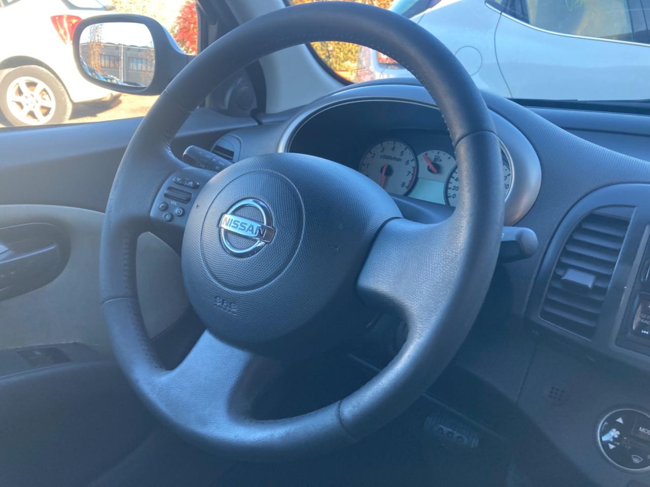 NISSAN MICRA 5 PORTE (CAMBIO AUTOMATICO)