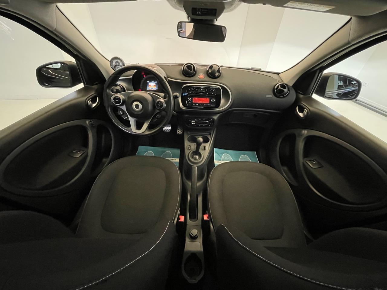 Smart ForFour 70 1.0 twinamic Superpassion