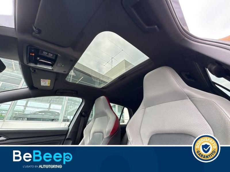 Volkswagen Golf 2.0 TSI GTI 245CV DSG