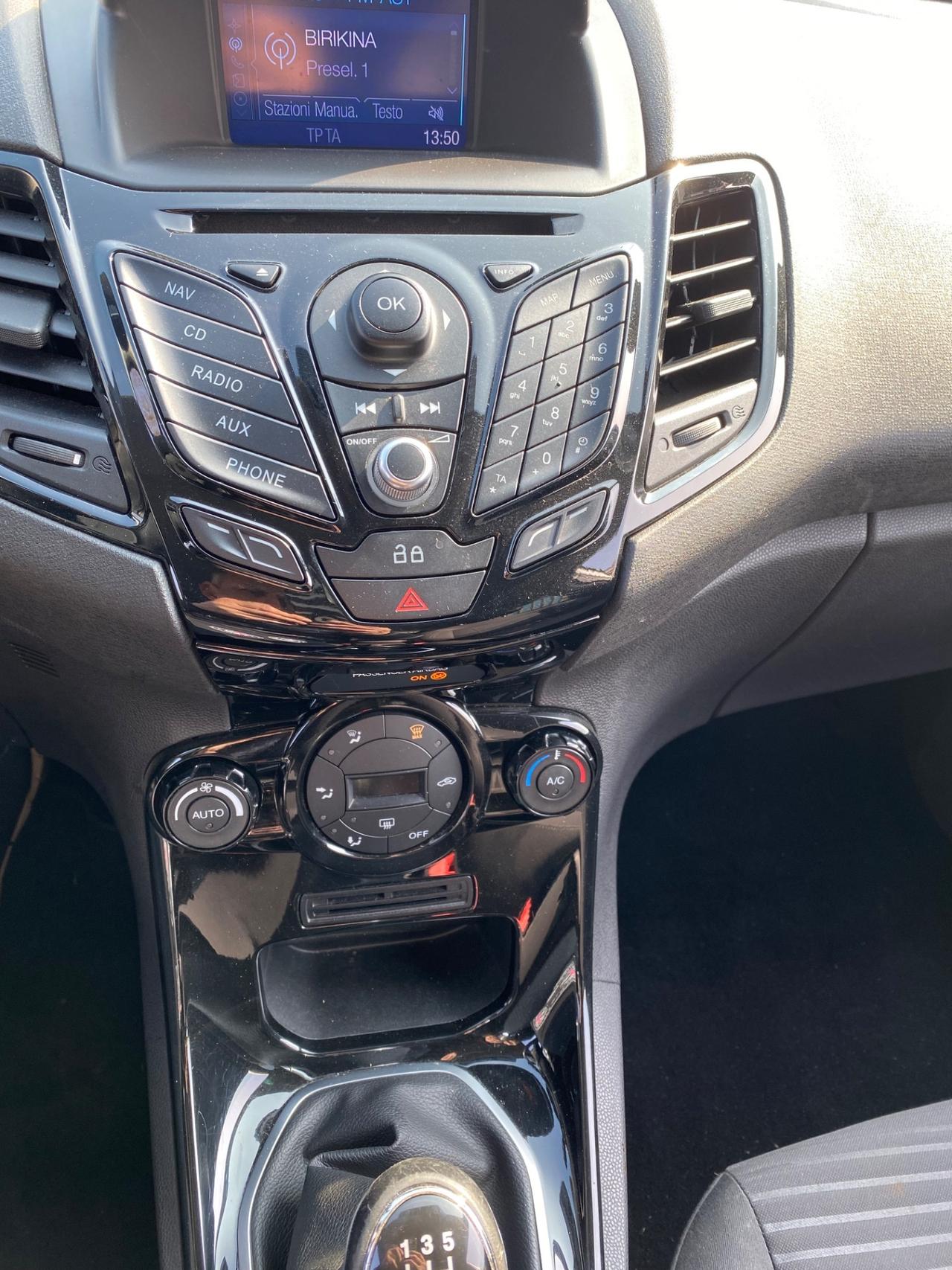 Ford Fiesta 1.2 60CV 5 porte Titanium 128000km