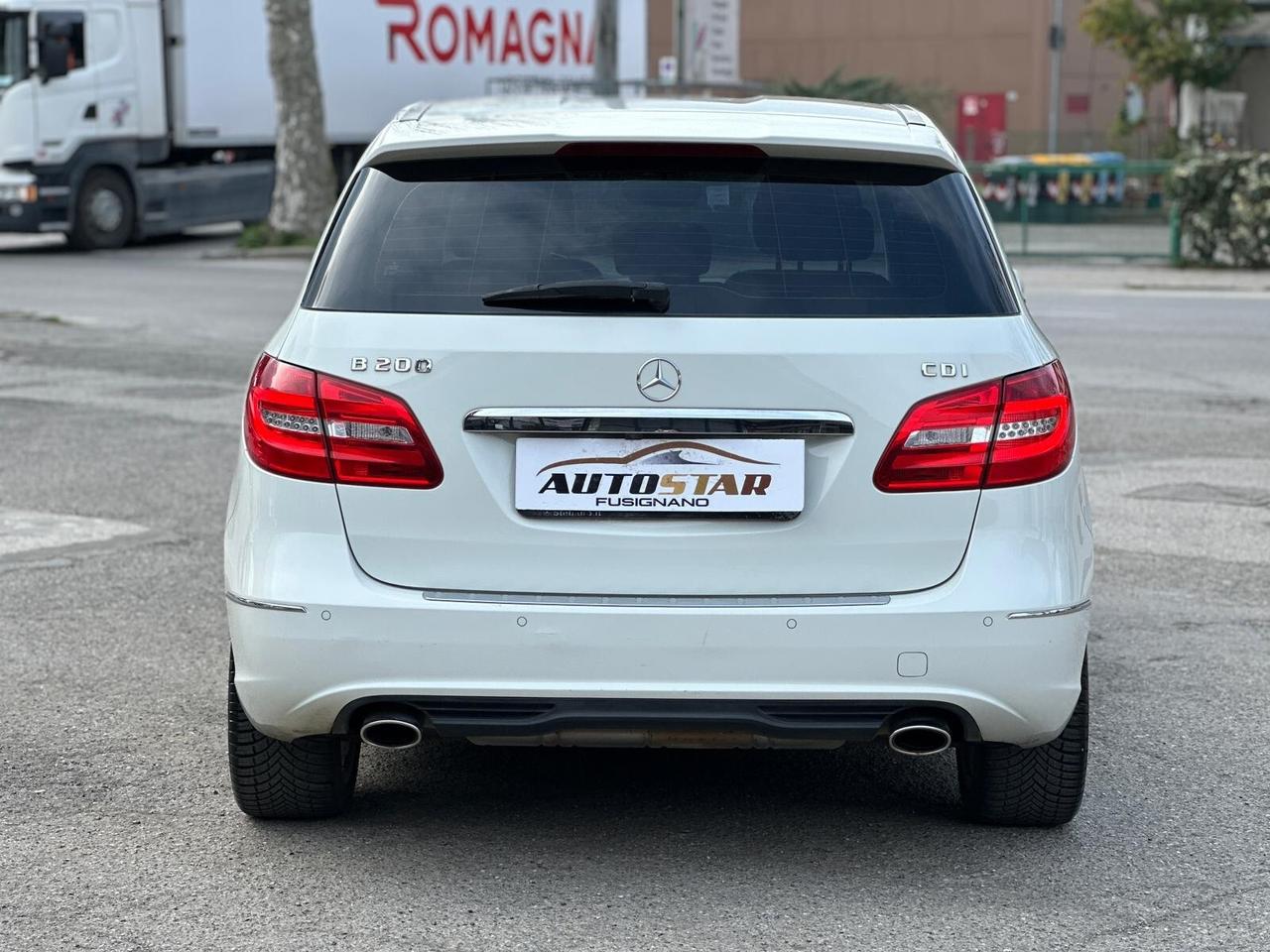 Mercedes-Benz B 200 CDI Premium Automatic 2015