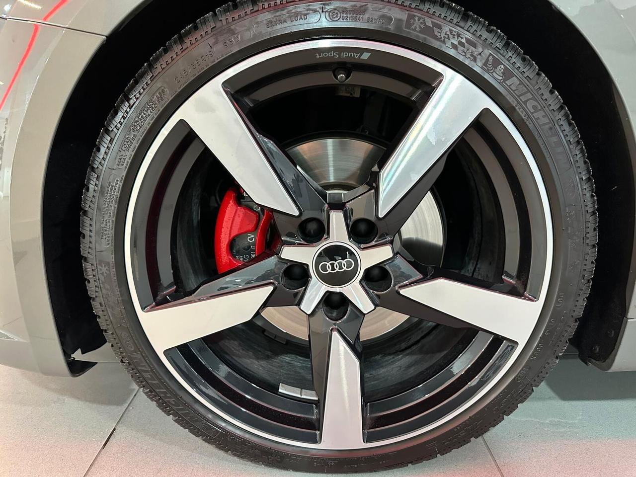 Audi TT Roadster 40 2.0 tfsi s-tronic S-line