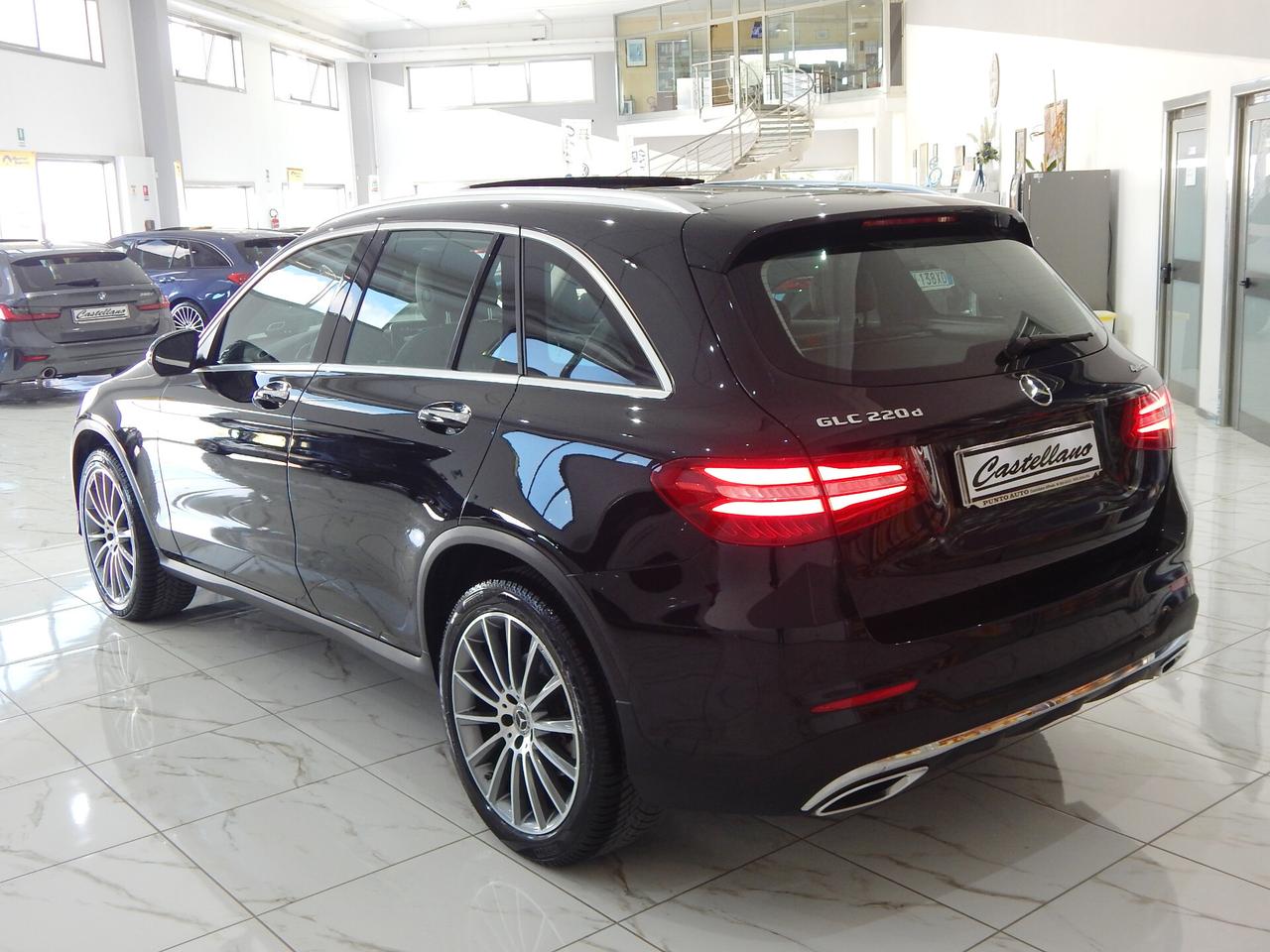 Mercedes-Benz GLC 220 d Premium AMG 4matic Aut. TETTO-NAVI-PELLE-PARK-LED