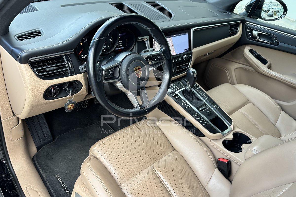 PORSCHE Macan 2.0