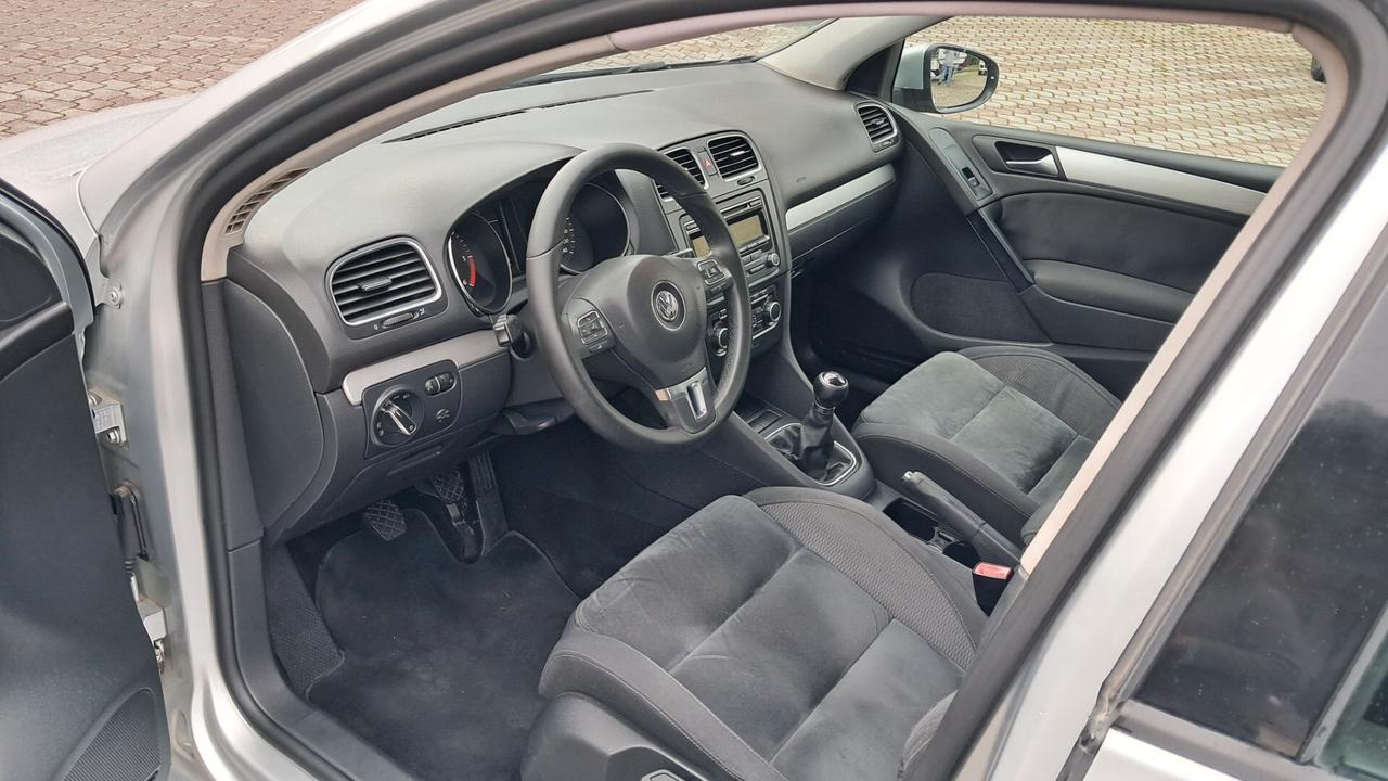 Volkswagen Golf 1.6 TDI DPF 5p. Highline