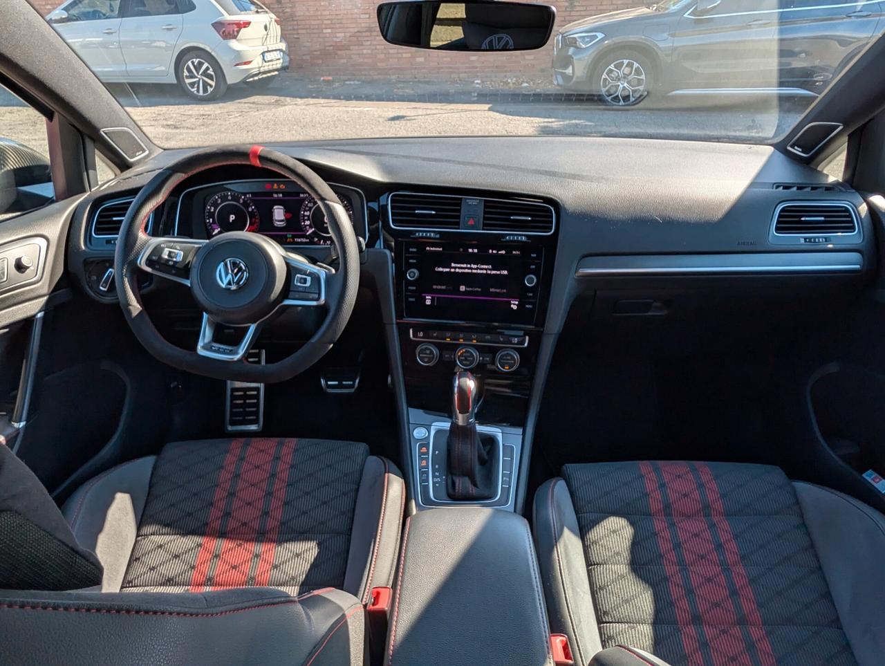 Volkswagen Golf GTI 2.0 TSI TCR DSG 5p. BlueMotion Technology