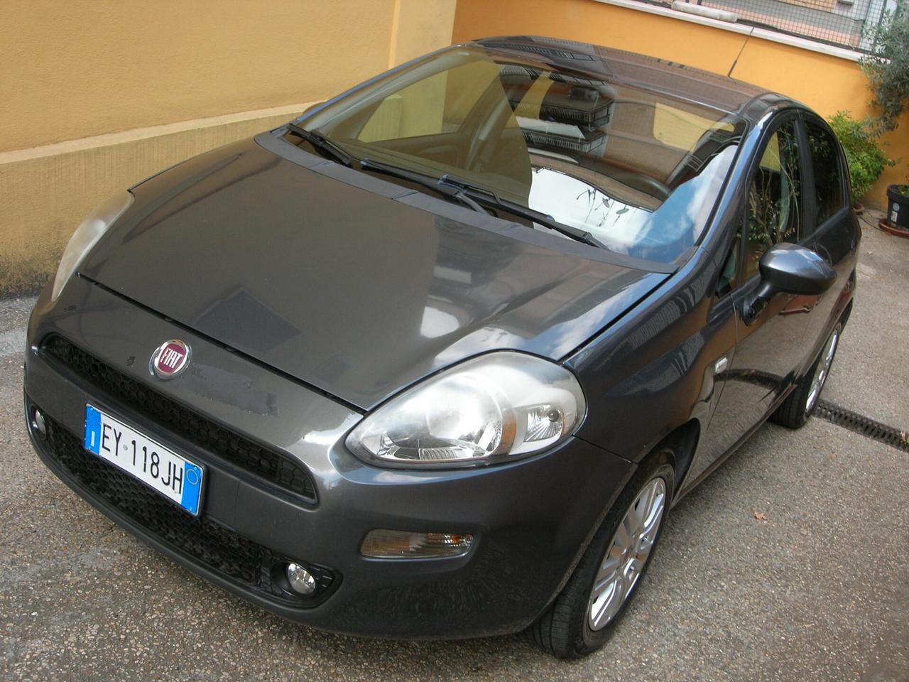 Fiat Punto 1.2 8V 5 porte Lounge GPL