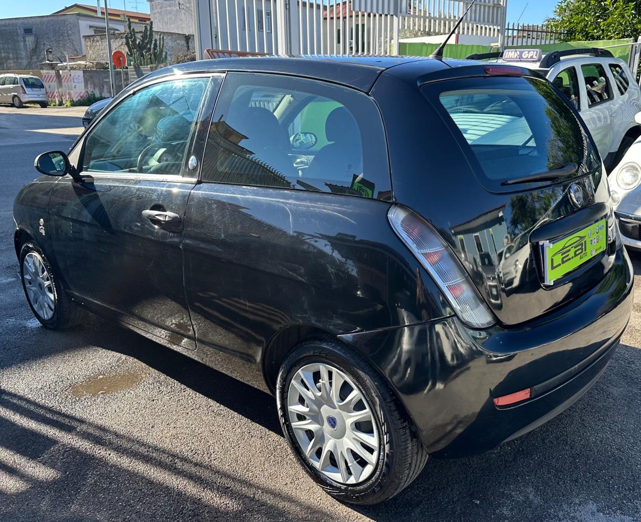 Lancia Ypsilon 1.4 Oro Ecochic GPL