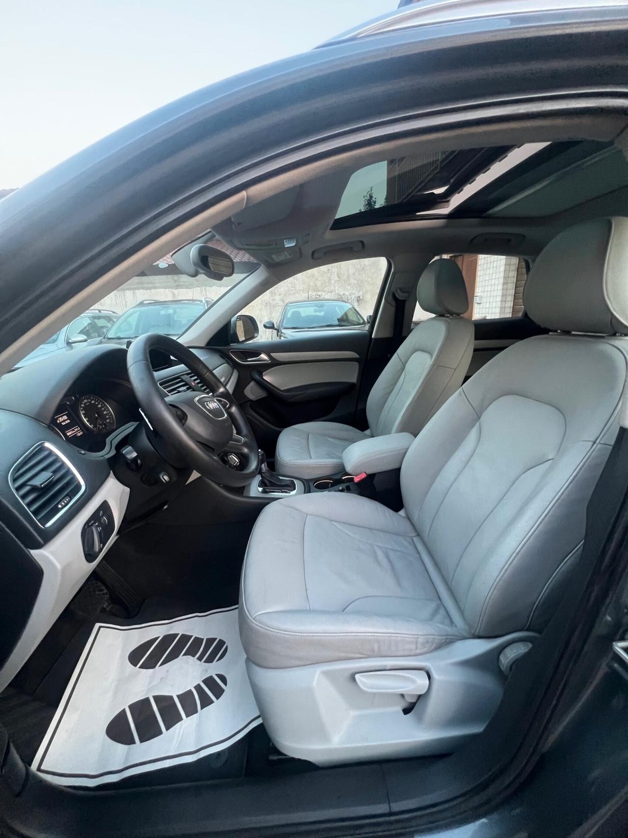 Audi Q3 2.0 TDI quattro Stronic TETTO GARANZIA
