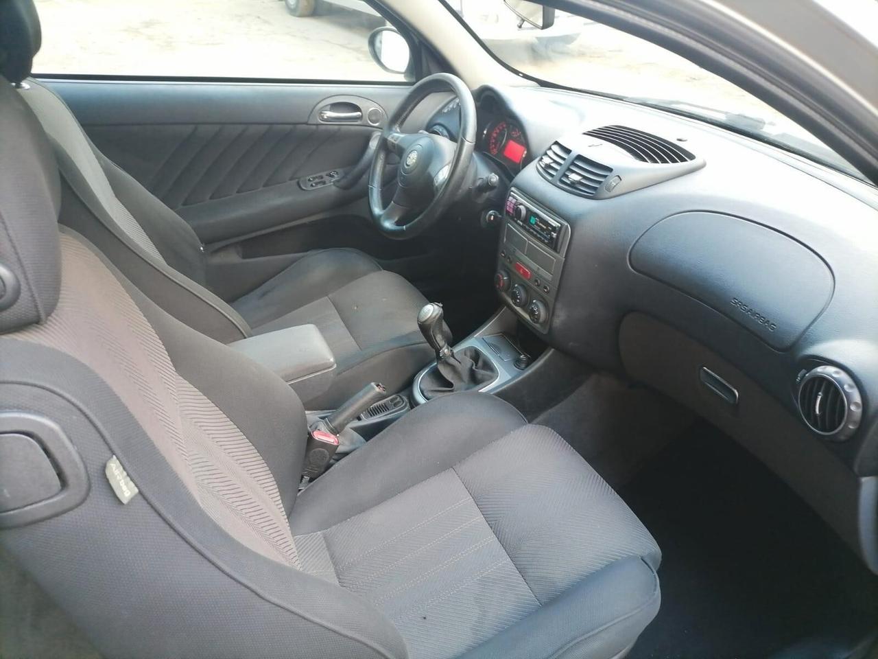 Alfa Romeo 147 1.6 16V TS 3 porte Black Line