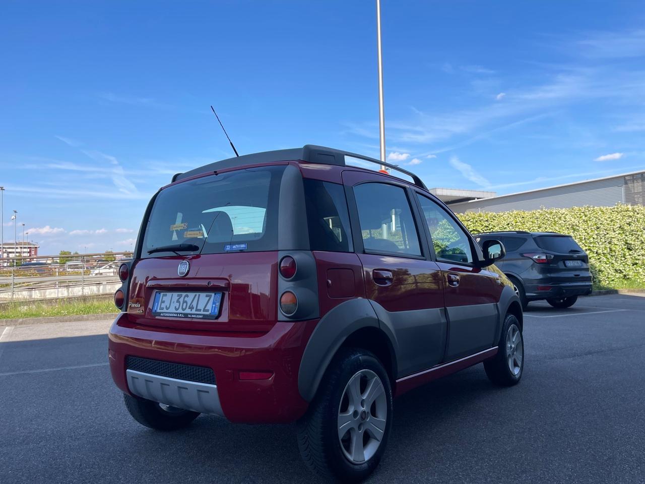 Fiat Panda 1.3 MJT 16V DPF 4x4 Cross