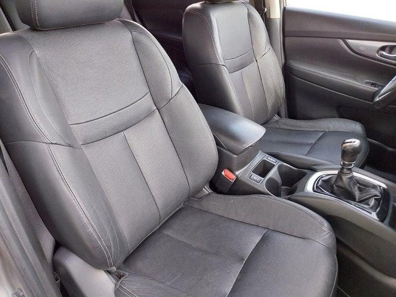 Nissan X-Trail 1.6 dCi Tekna 2WD E6 AUTOCARRO N1