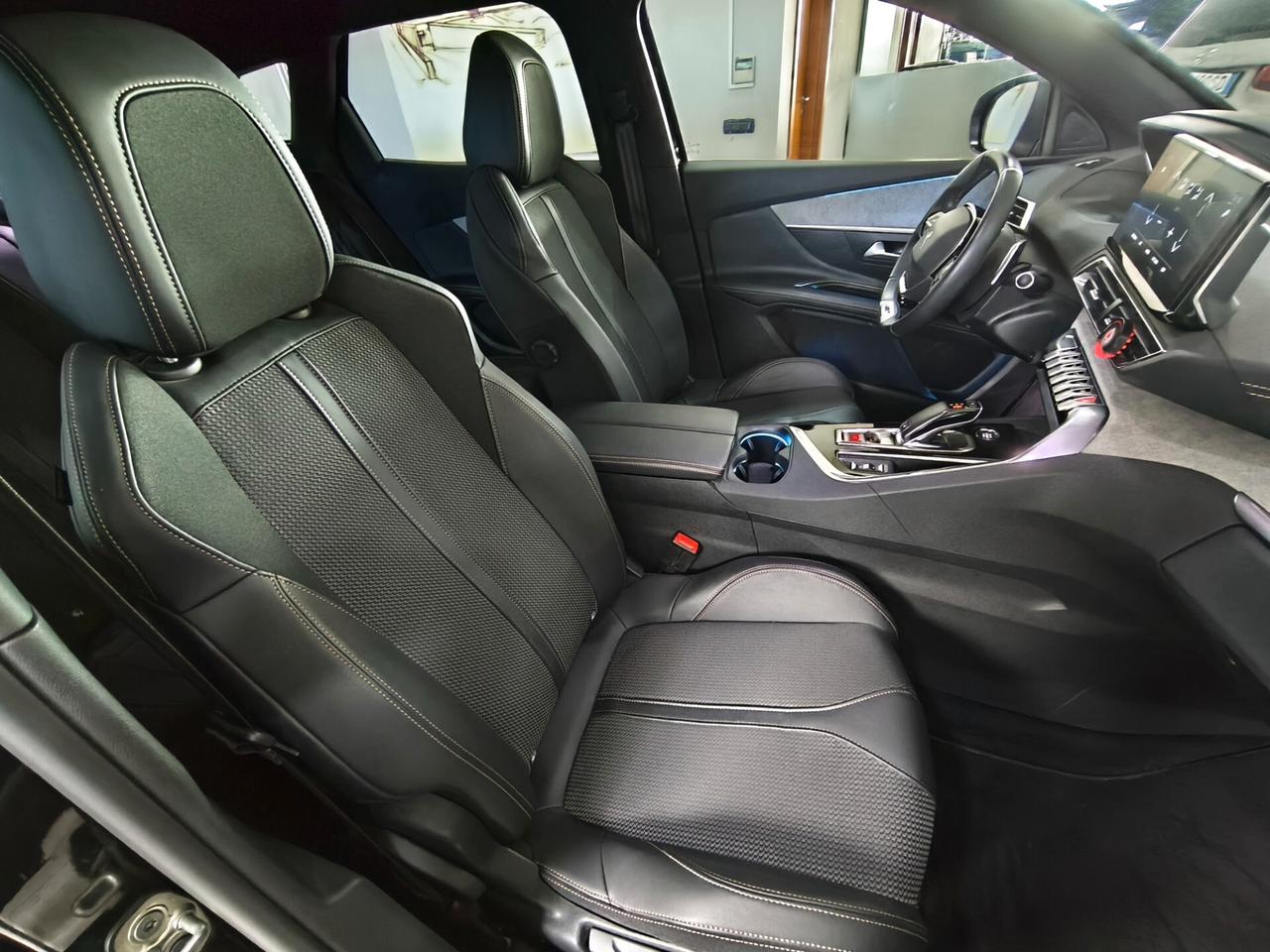 Peugeot 3008 BlueHDi 130 S&S EAT8 GT