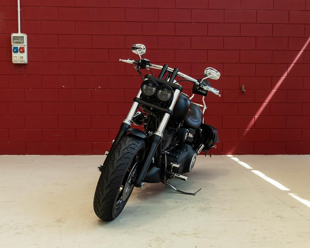 Harley-davidson Dyna "F. Bob"