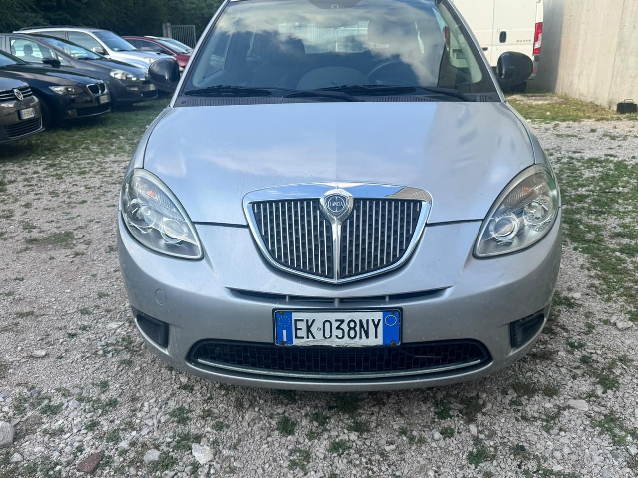 Lancia Ypsilon 1.3 NEOPATENTATI