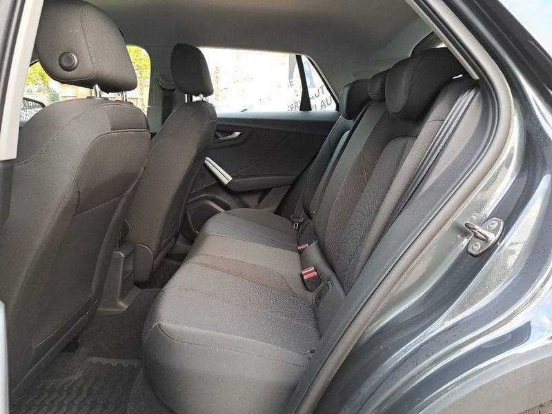 Audi Q2 Q2 35 TFSI Identity Black