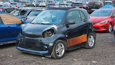 SINISTRATO Smart ForTwo EQ
