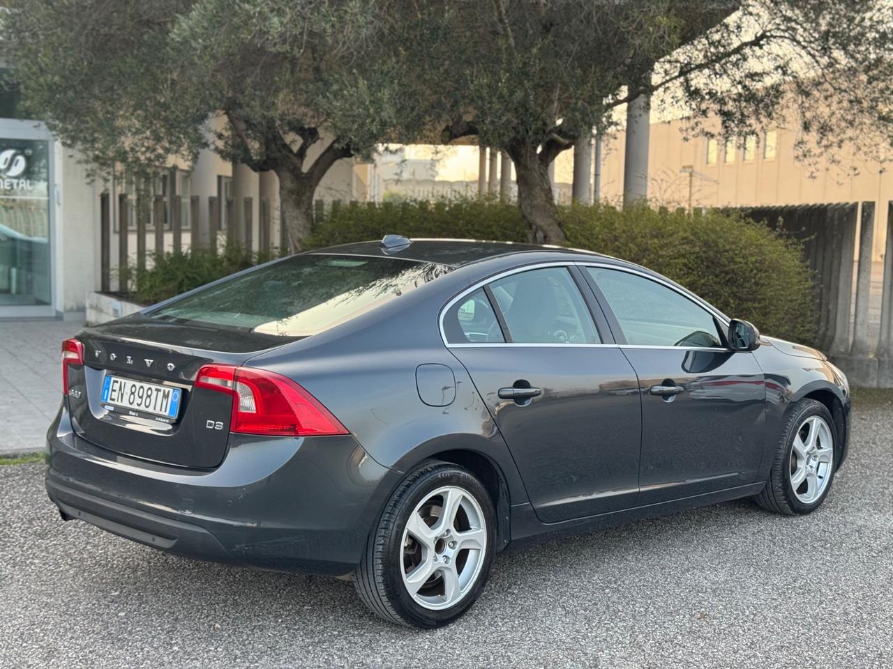 Volvo S60 D3 2.0D 163cv Automatico Summum