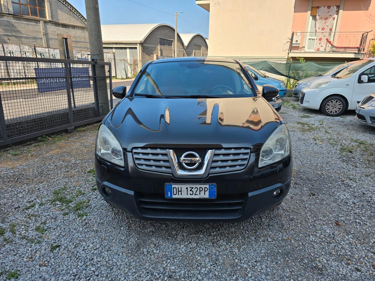 Nissan Qashqai 2.0 dCi DPF Visia 4x4