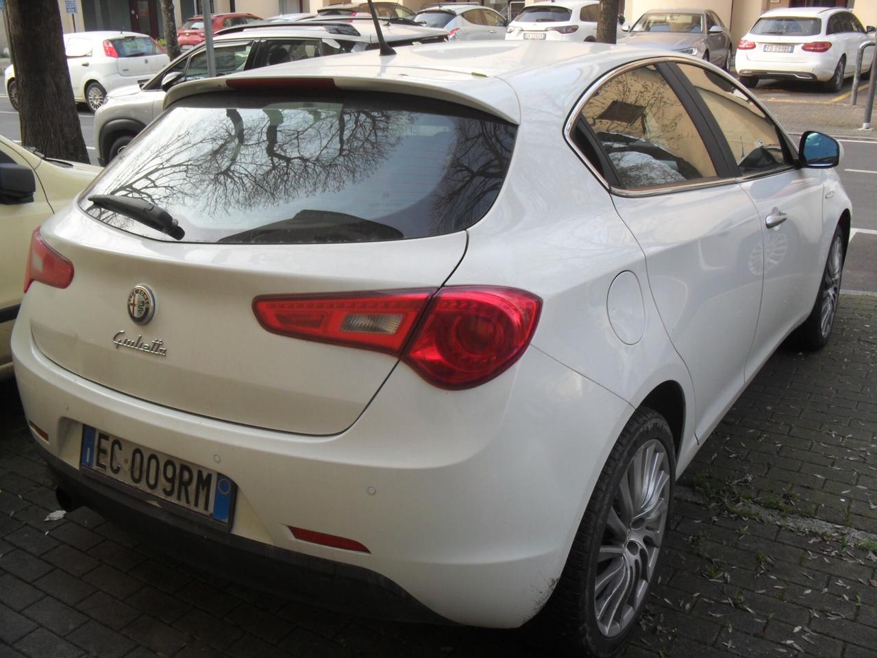 Alfa Romeo Giulietta 1.4 Turbo MultiAir Distinctive
