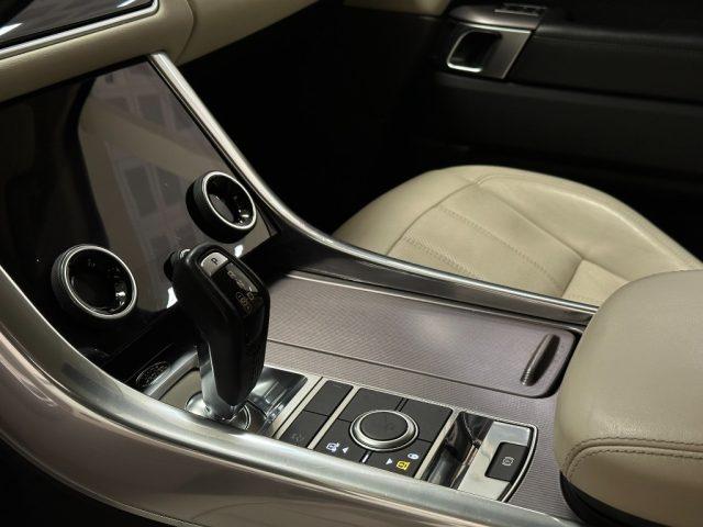 LAND ROVER Range Rover Sport 3.0 TDV6 HSE