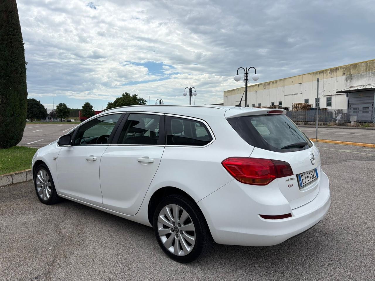 Opel Astra 1.7 CDTI 125CV Sports Tourer