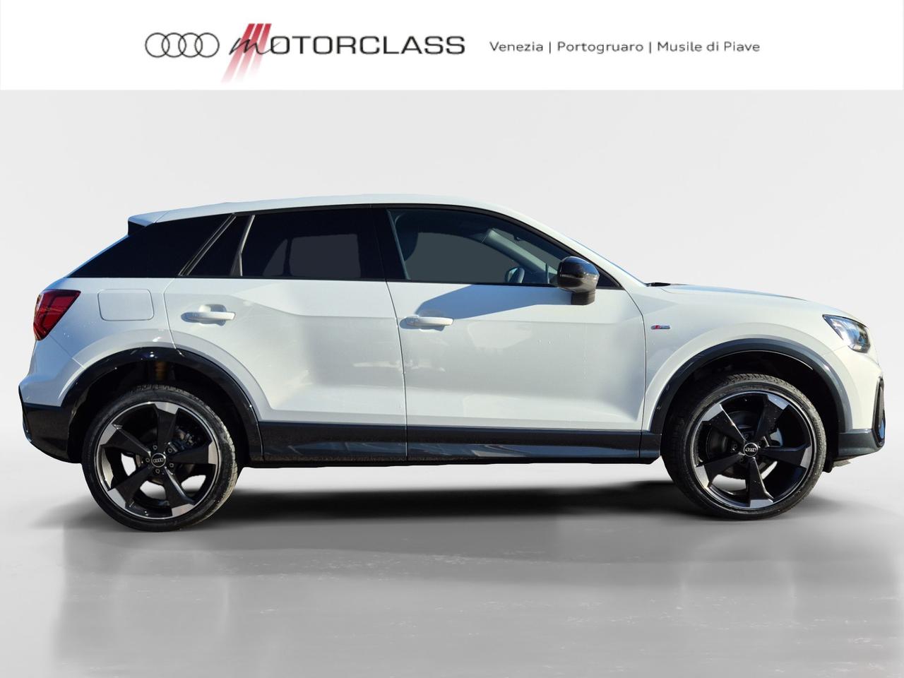 Audi Q2 35 2.0 tdi identity black s tronic