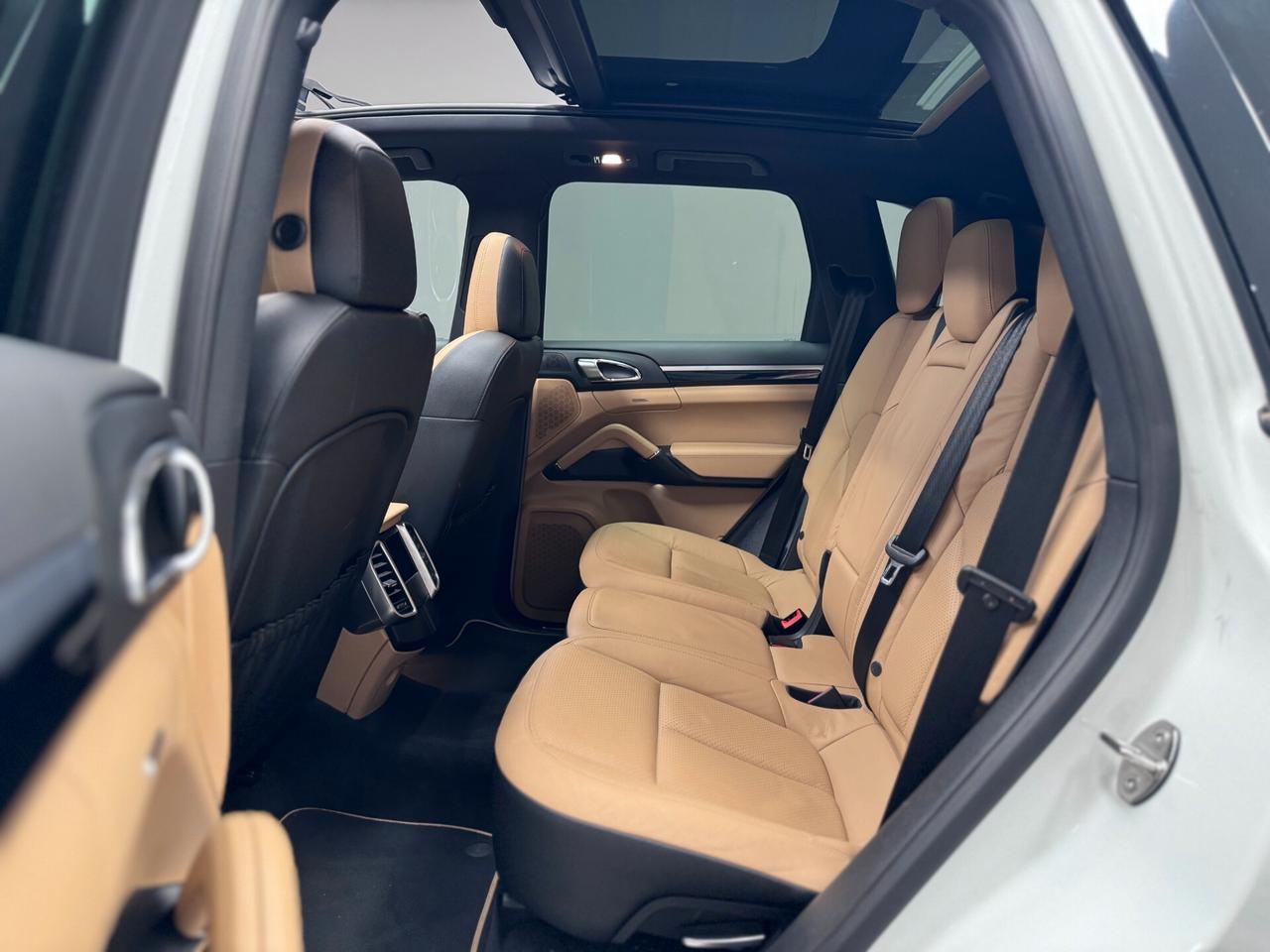 Porsche Cayenne 3.0 Diesel 250CV Platinum Edition