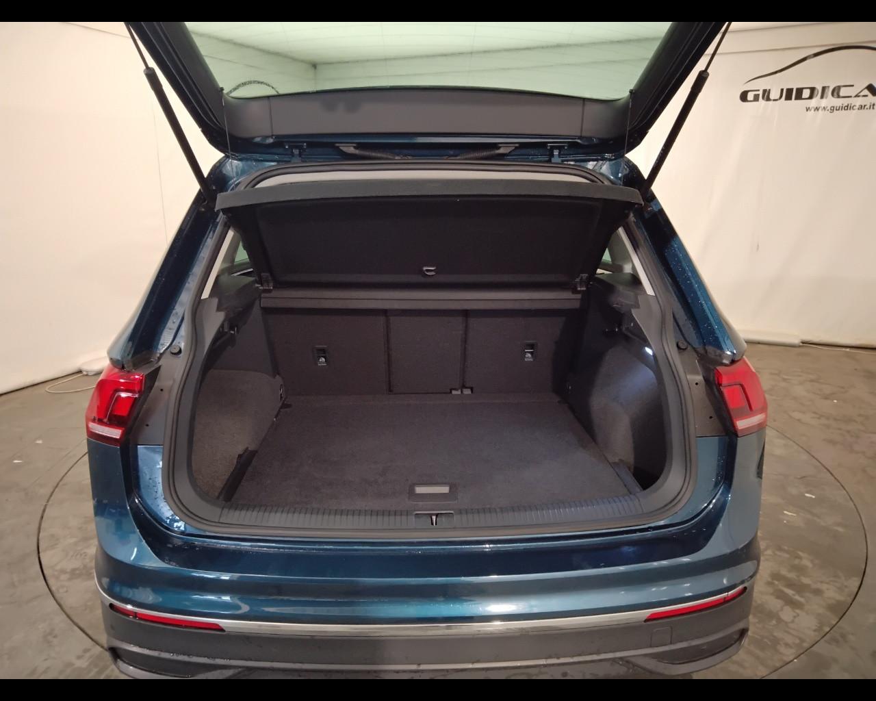 VOLKSWAGEN Tiguan II 2021 - Tiguan 2.0 tdi Life 150cv dsg