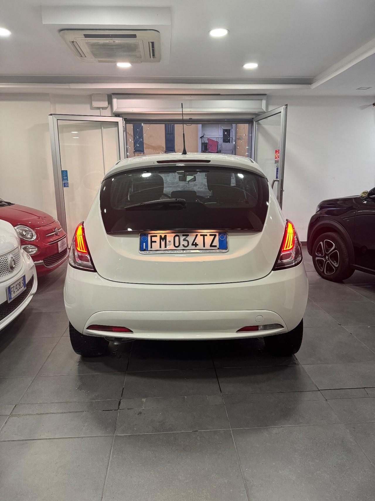 Lancia Ypsilon 1.3 MJT 16V 95 CV 5 porte S&S Platinum