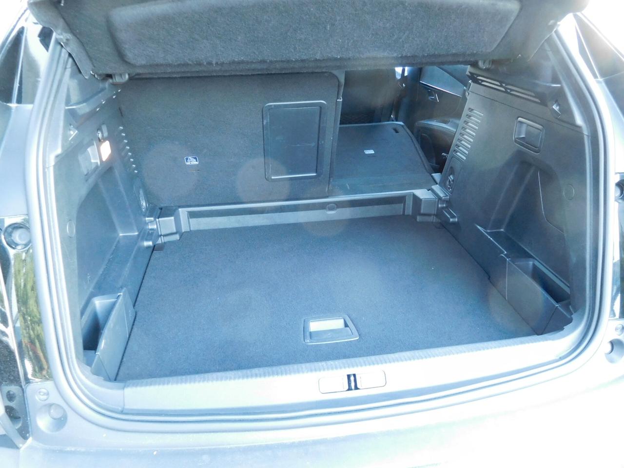 Peugeot 3008 BlueHDi 130cv S&S EAT8 Allure Pack