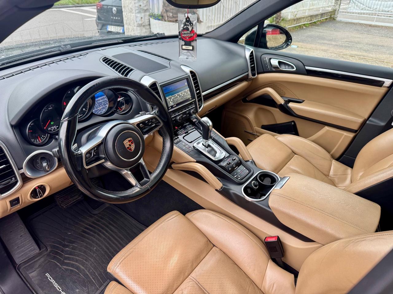 PORSCHE CAYENNE 3.0 250cv FULL FULL (PERMUTO)