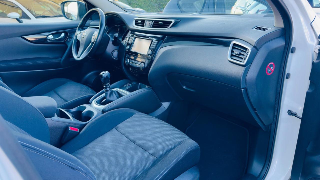 Nissan Qashqai 1.5 dCi Tekna