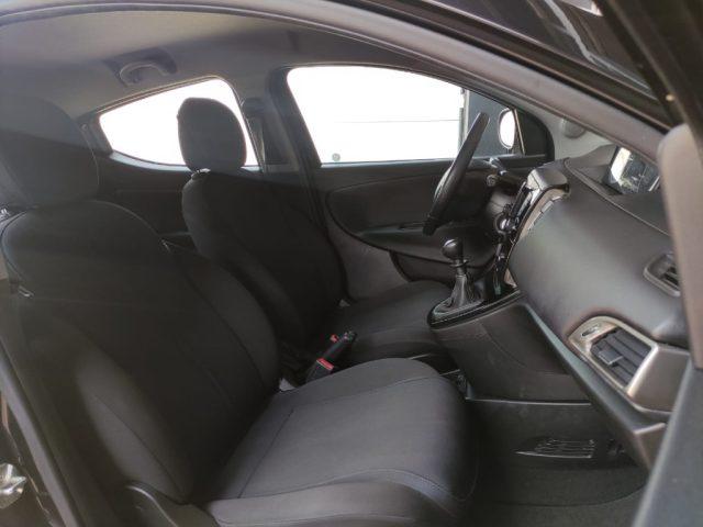 LANCIA Ypsilon 1.2 69 CV 5 porte S&S Gold