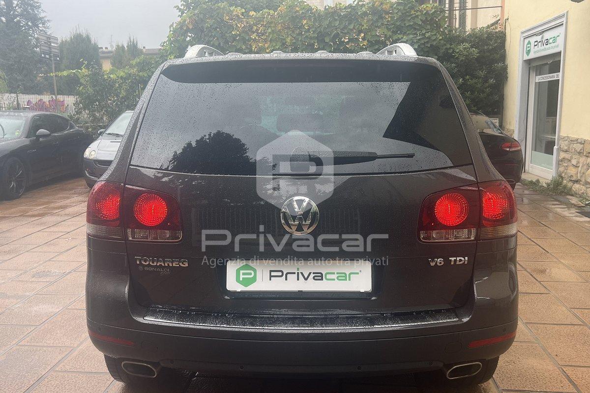 VOLKSWAGEN Touareg 3.0/240CV V6 TDI DPF tip. Executive