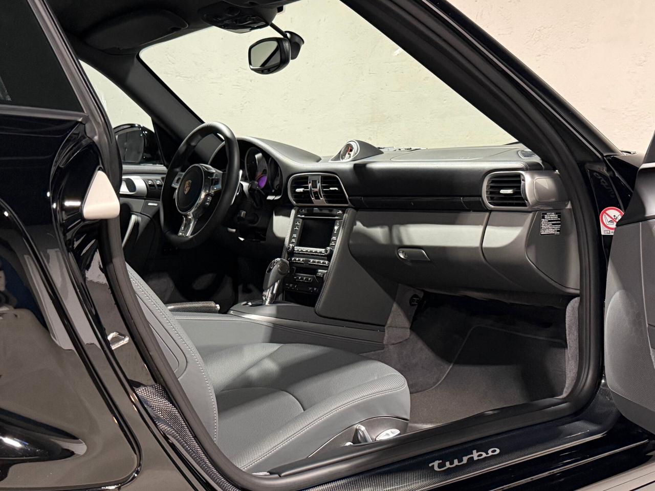 Porsche 911 Turbo Coupé
