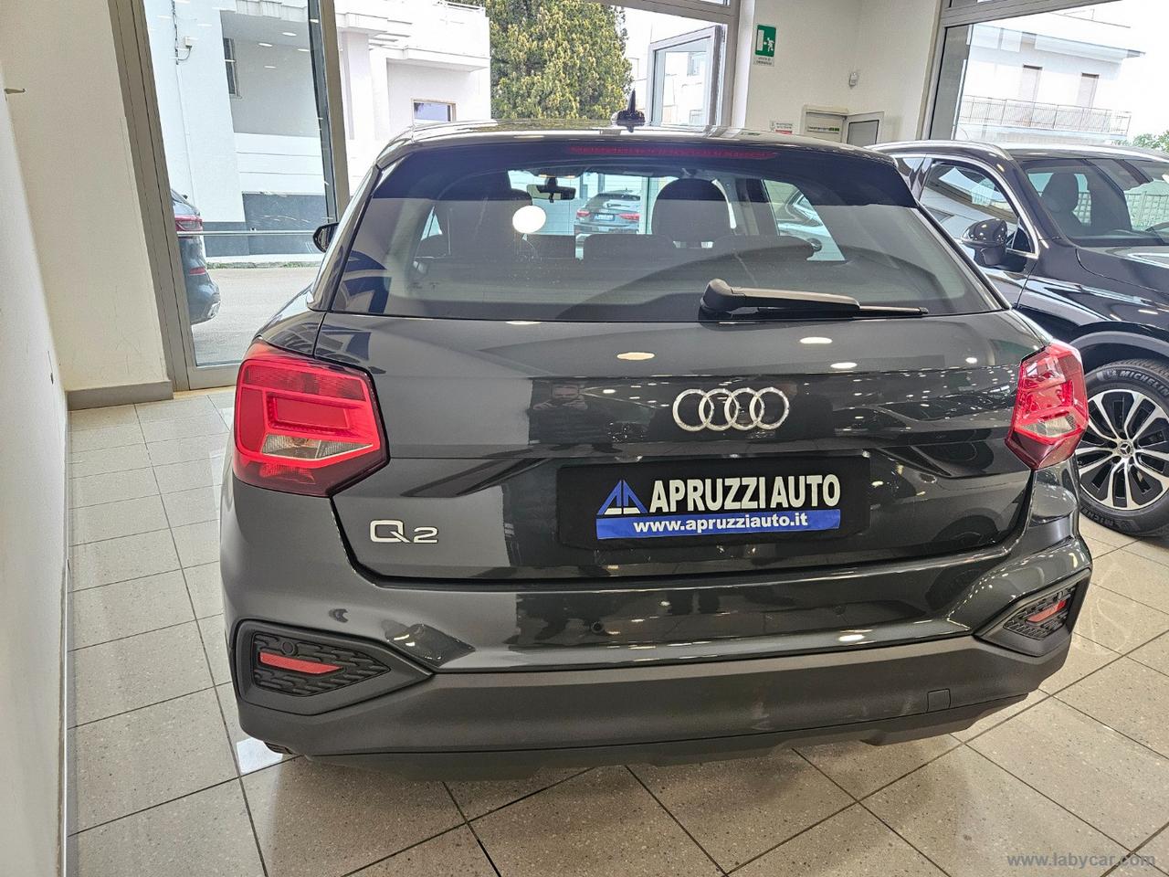 AUDI Q2 30 TDI S tronic Business