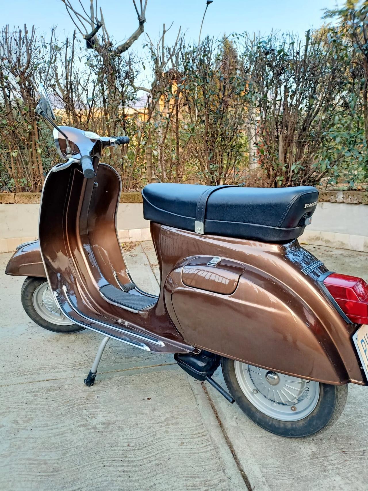 Piaggio Vespa 125 Primavera 1980 coca cola