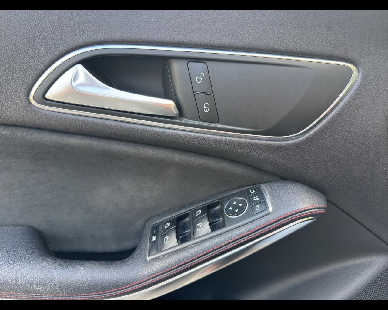 Mercedes-Benz CLA (C/X117) - CLA 200 d S.W. Automatic Sport