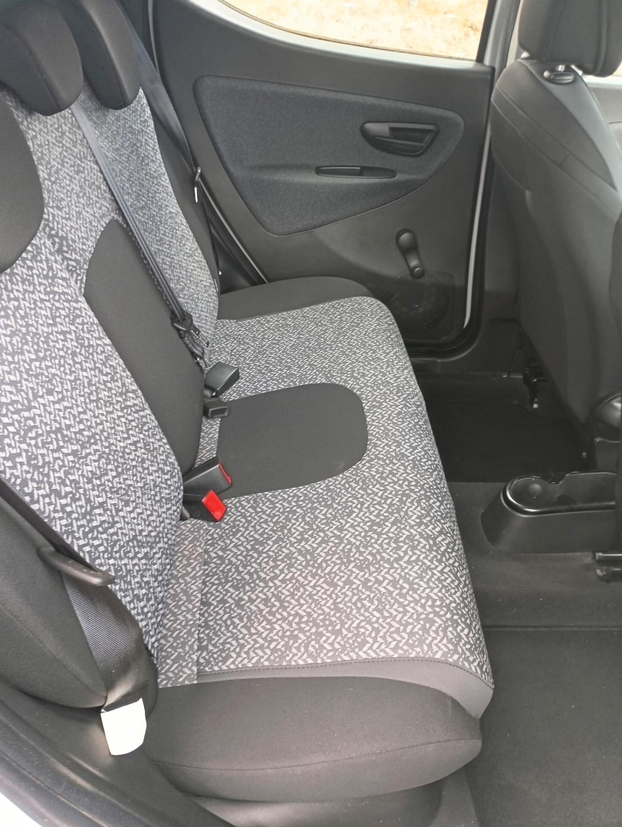 Lancia Ypsilon 1.2 69 CV UNIPRO' SOLO KM 14000