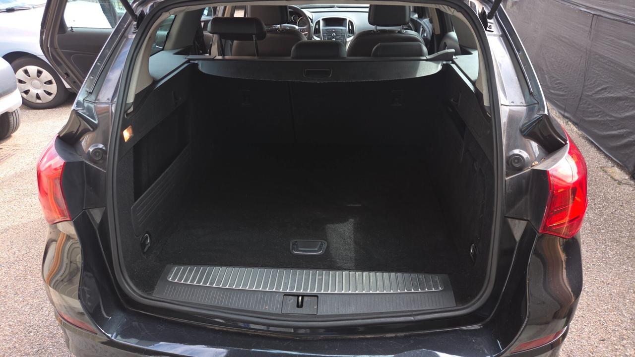 Opel Astra 1.7 CDTI 110CV Sports Tourer Cosmo