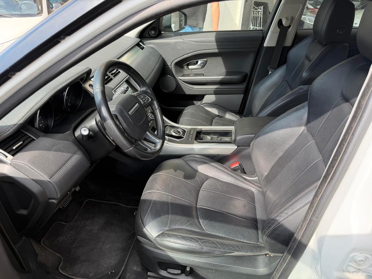 Land Rover Range Evoque 2.0 TD4 150 CV 5p. SE