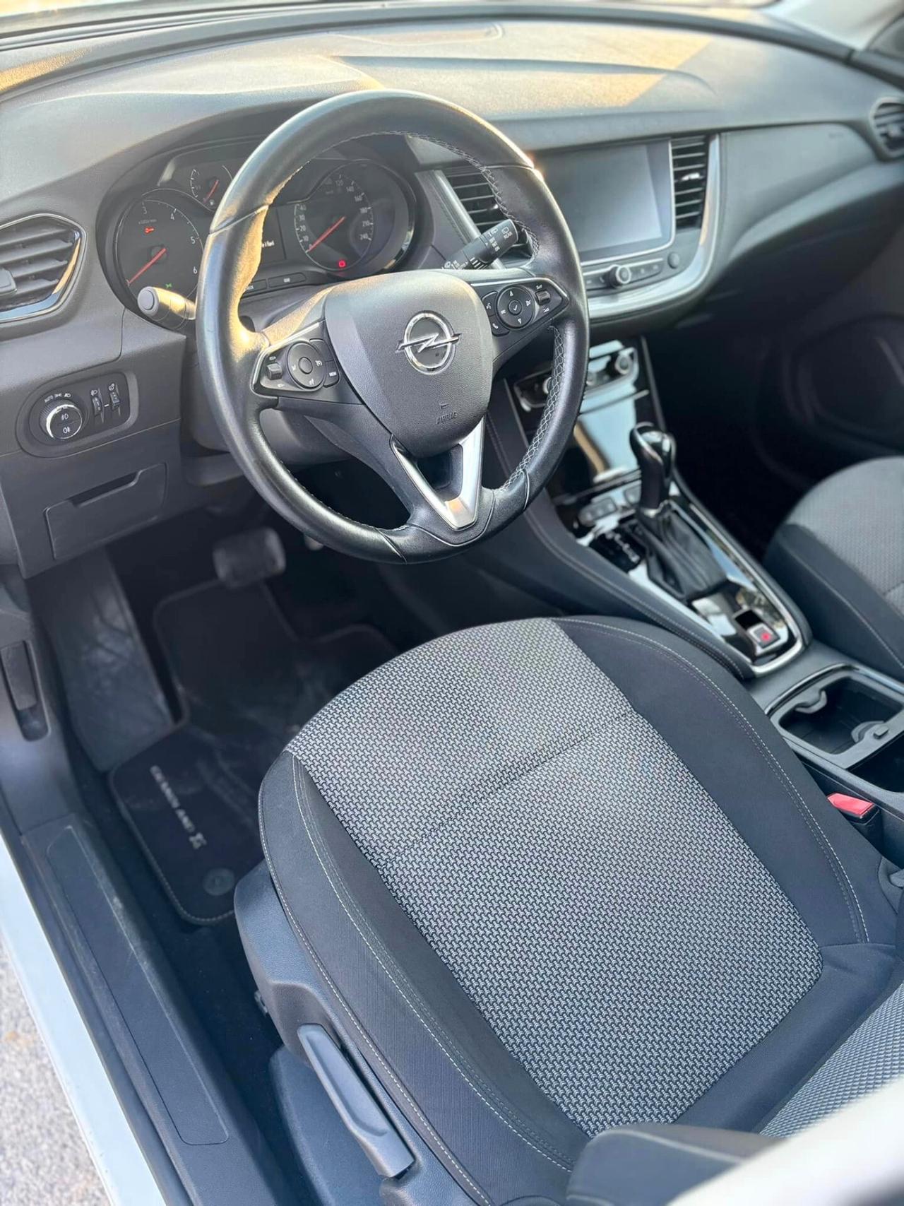 Opel Grandland X 1.5 diesel Ecotec Start&Stop aut. Business