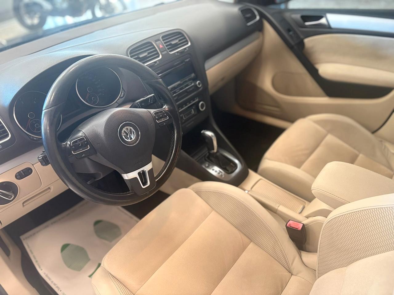 Volkswagen Golf 1.6 TDI DPF DSG 5p. Highline